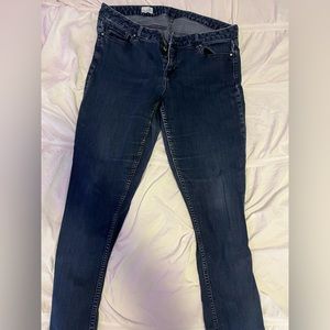 Gap blue skinny jeans